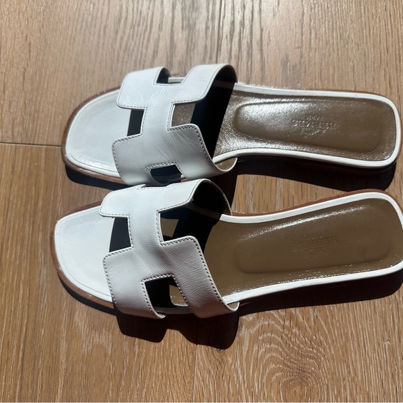 Hermes Oran Sandals White - Picture 4 of 6